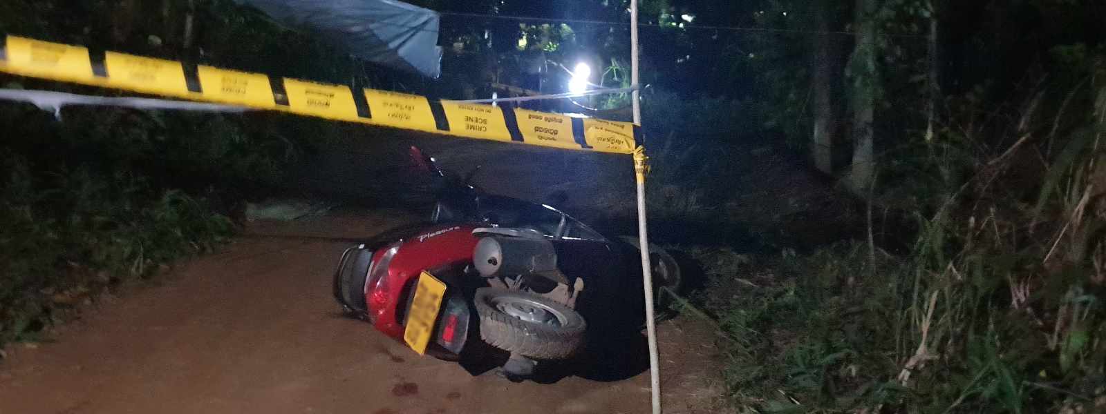 මිද්දෙණියේදී වෙඩි තබා පුද්ගලයෙකු ඝාතනය කෙරේ